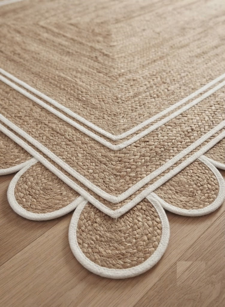 Handwoven Jute Area Rug Natural Farmhouse Boho Rug for Living Room, Bedroom & Entryway Rustic Indoor Floor Scallop Carpet (White Border)