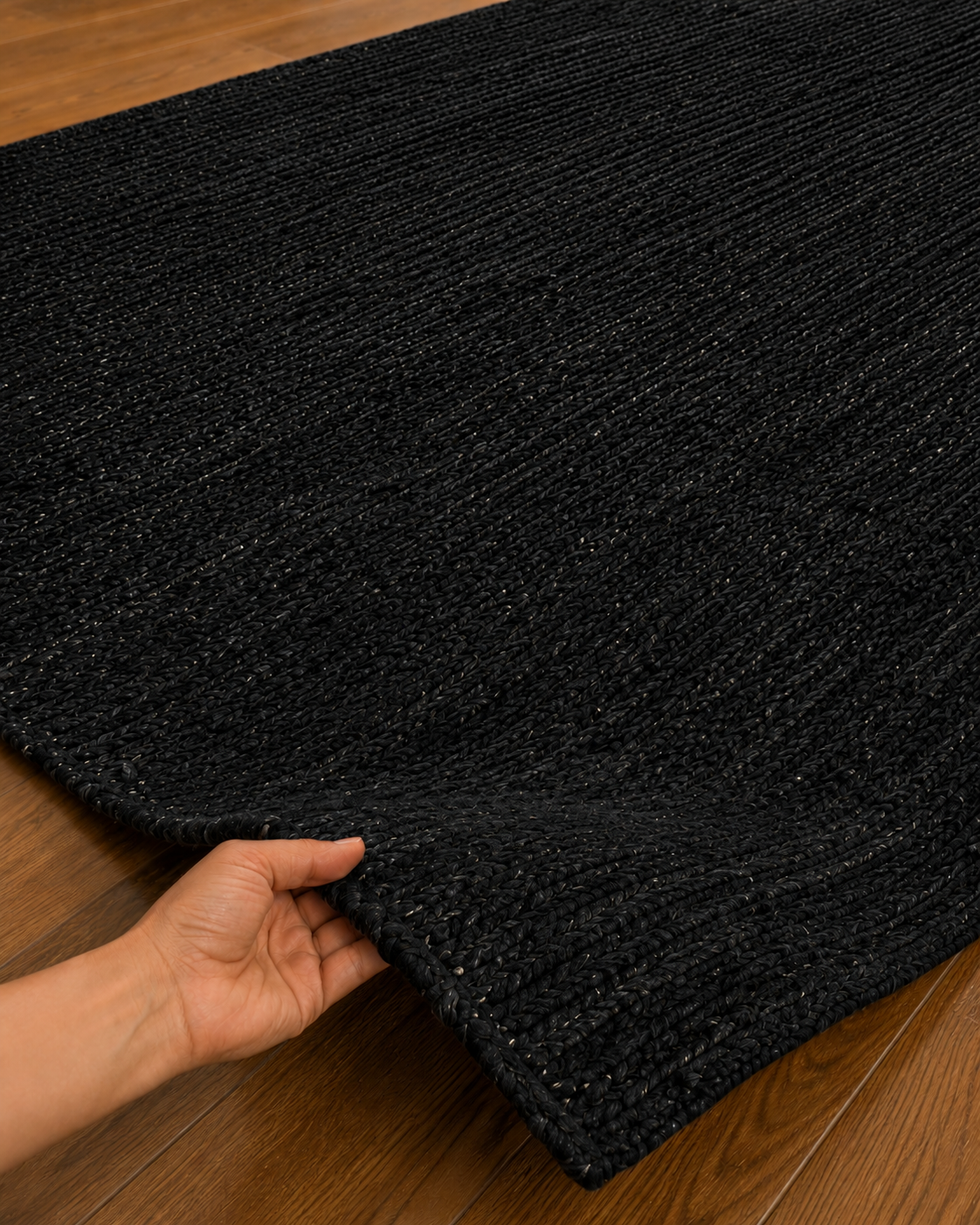 Natural Handwoven Jute Area Rug Black Dye Farmhouse Boho Rug for Living Room, Bedroom & Entryway Rustic Indoor Floor Mat