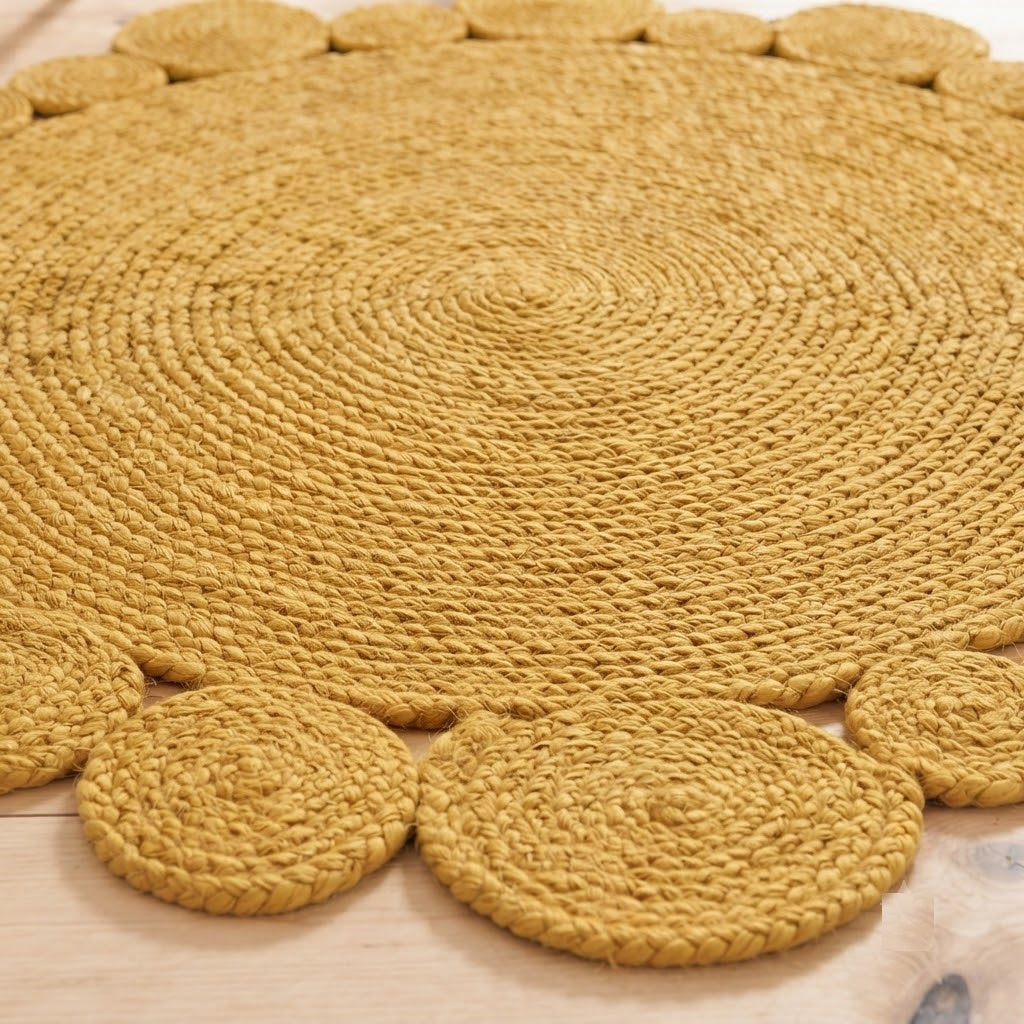 Round Shape Area Rug 100% Hand Braided Rustic Look Carpet for Home Decor Farmhouse Boho Scallop Rugs (Yellow)