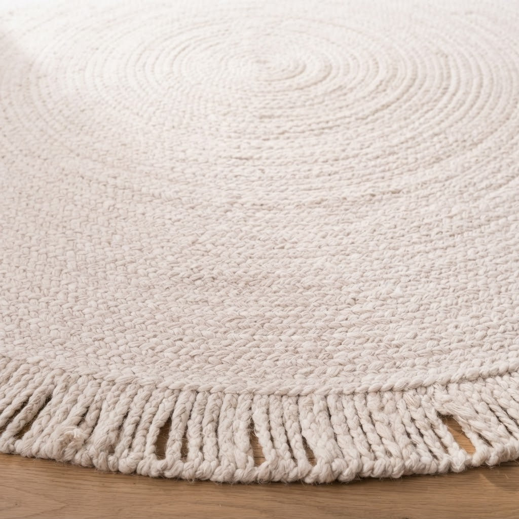 Round Shape Area Rug 100% Hand Braided Rustic Look Carpet for Home Decor Farmhouse Boho Rugs Mats With Fringes (White)