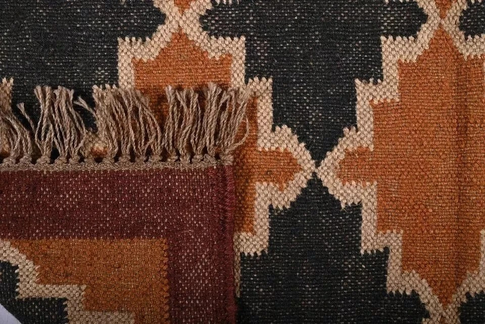 Handmade Kilim Durable Rustic Look Jute Rug Boho Mats Wool Boho Rectangle Farmhouse Area Carpet (Brown & Black)