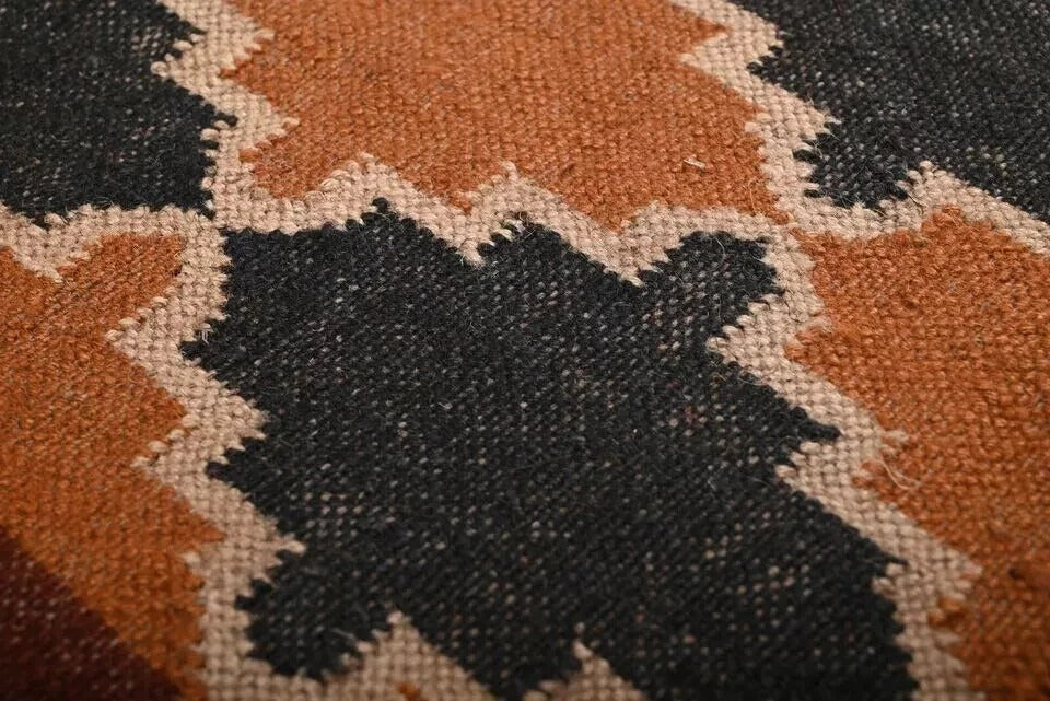 Handmade Kilim Durable Rustic Look Jute Rug Boho Mats Wool Boho Rectangle Farmhouse Area Carpet (Brown & Black)