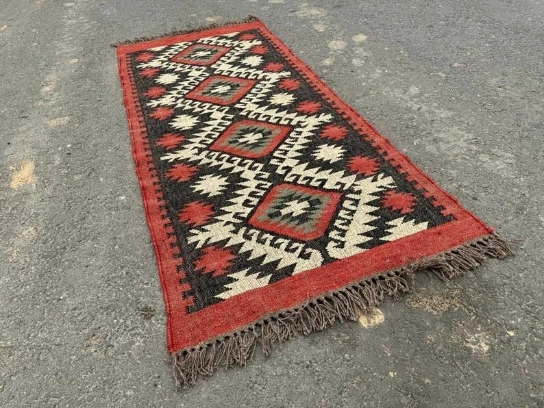 Handmade Jute Rug Kilim Durable Rustic Look Boho Mats Wool Boho Farmhouse Rectangle Area Carpet - Red & Black