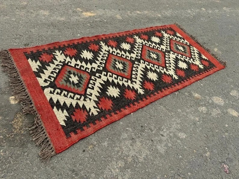 Handmade Jute Rug Kilim Durable Rustic Look Boho Mats Wool Boho Farmhouse Rectangle Area Carpet - Red & Black
