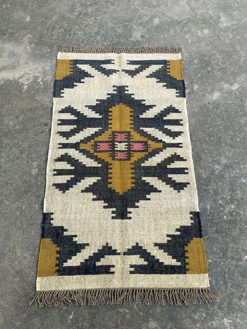 Handmade Kilim Durable Rustic Look Rectangle Jute Rug Boho Mats Wool Boho Area Farmhouse Carpet (Copy)