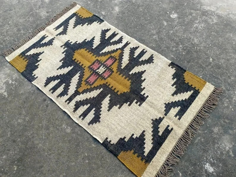 Handmade Kilim Durable Rustic Look Rectangle Jute Rug Boho Mats Wool Boho Area Farmhouse Carpet