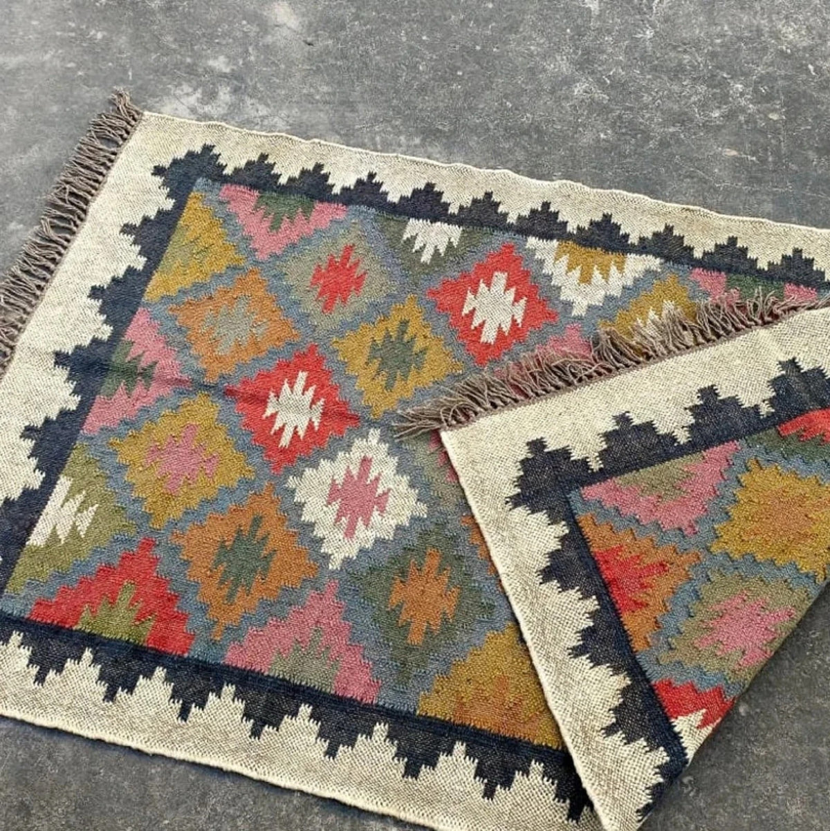 Rectangle Area Carpet Handmade Jute Rug Kilim Durable Wool Boho Farmhouse Rustic Look Boho Mats